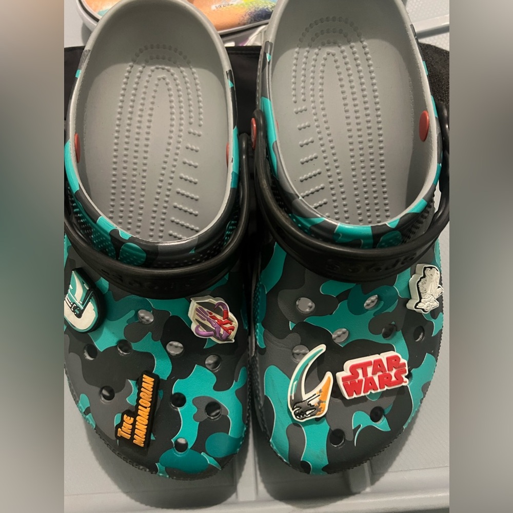 Star Wars Disney crocs